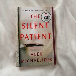 3/$15 The Silent Patient paperback Book